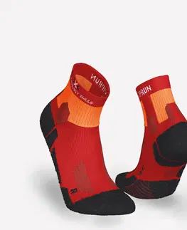 bežky Bežecké ponožky RUN900 X červeno-oranžové