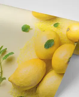 Tapety jedlá a nápoje Fototapeta citróny s mätou