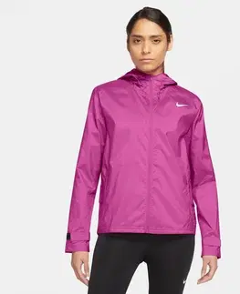 Bundy Nike Essential W Running Jacket S