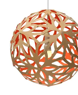 Závesné svietidlá david trubridge david trubridge Kvetinová závesná lampa Ø 40cm bambusovo-červená