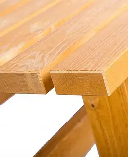 Stolčeky DEOKORK Masívny drevený záhradný stôl TEA 02 hrúbka 38 mm