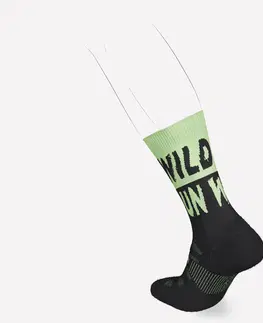 ponožky Hrubé bežecké ponožky Run900 do polovice lýtok