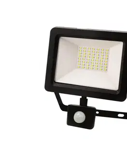 LED osvetlenie  LED reflektor so senzorom LED/30W/230V IP65 