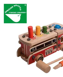 Drevené hračky LUCY & LEO - 320 Hasiči - konštrukčný set so zatĺkačkou