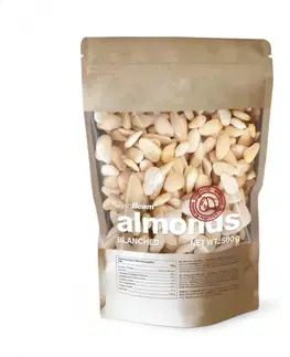 Orechy a semienka GymBeam Blanšírované mandle 500 g