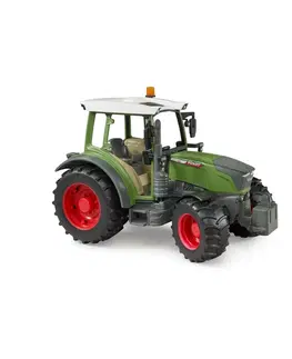 Drevené vláčiky Bruder 2180 Farmer Fendt Vario 211 traktor