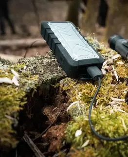 poľovníc Poľovnícka baterka - 900 lúmenov - dobíjateľná cez USB