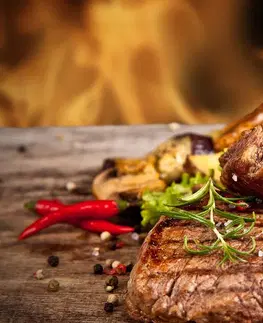 Tapety jedlá a nápoje Fototapeta grilovaný hovädzí steak