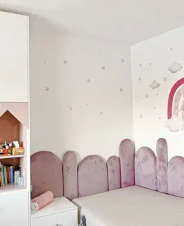 Nálepky na stenu Nálepky na stenu - Zajačik a dúha v ružových farbách
