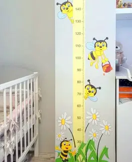 Nálepky na stenu Nálepka - Meter Včielky 150cm