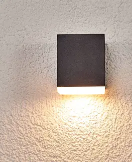 Vonkajšie nástenné svietidlá Lucande Nástenné LED svetlo Sarah plastový difuzér