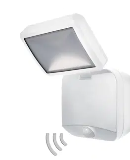 Vonkajšie nástenné svietidlá so senzorom LEDVANCE LEDVANCE Battery Spotlight nástenná lampa 1pl.