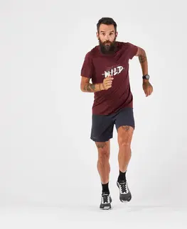 bežecké oblečenie Pánske bežecké tričko Run 500 odolné tmavočervené s potlačou