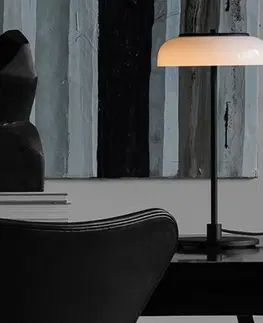 Stolové lampy Nuura Aps Nuura Blossi Table stolová LED lampa, čierna/biela