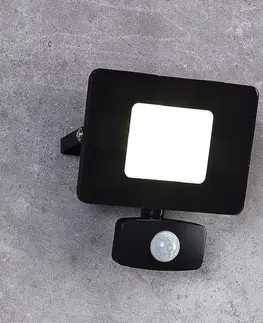 Vonkajšie nástenné svietidlá so senzorom EGLO LED reflektor vonkajší Faedo 3, snímač, čierna/20W