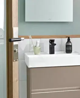 Kúpeľňa VILLEROY & BOCH - Collaro Umývadlo, 550x440 mm, s prepadom, otvor na batériu, CeramicPlus, alpská biela 4A3355R1