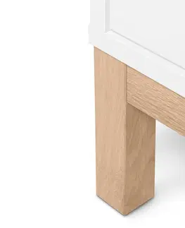 Cabinets & Storage Plochá príručná skrinka do kúpeľne »Eklund«