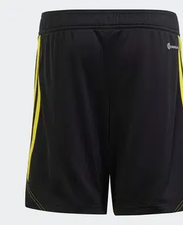 nohavice Detské šortky Tiro 23 Club na futbal čierno-žlté