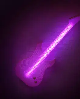 Nástenné svietidlá Tagwerk Rockové nástenné LED svietidlo Gitara 3D tlačiarne