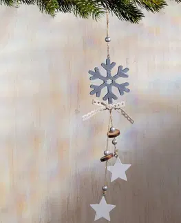 Drobné dekorácie a doplnky Závesná dekorácia so snehovými vločkami