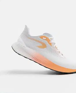 pánske tenisky Pánska bežecká obuv KD500 3 bielo-oranžová