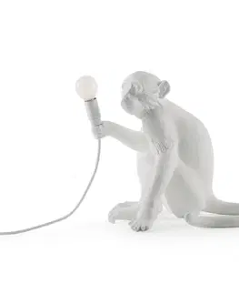 Vnútorné dekoratívne svietidlá SELETTI Stolová LED lampa Monkey Lamp, biela, sediaca