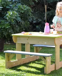 Záhradný nábytok ArtWD Detský záhradný stolík na hranie WITTY