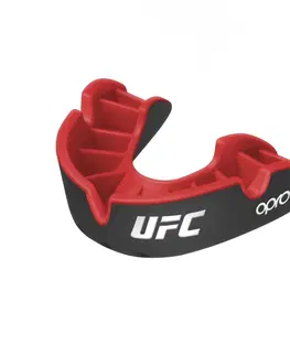 Boxerské chrániče Chránič zubov OPRO Silver UFC senior - čierny