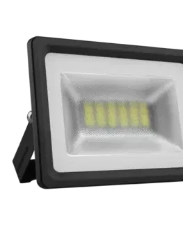 Svietidlá LED reflektor Max-Led 7713 10W 6000K