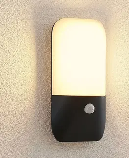 Vonkajšie nástenné svietidlá so senzorom Lucande Lucande Bazilea LED vonkajšie nástenné svietidlo