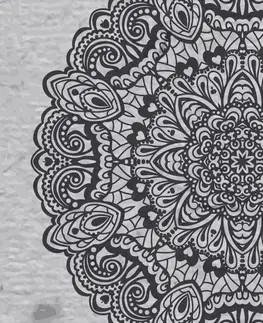 Čiernobiele tapety Tapeta kvetinová Mandala v čiernobielom