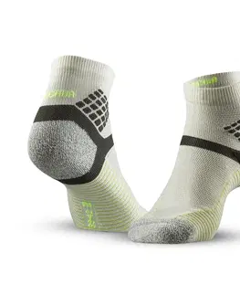 ponožky Polovysoké turistické ponožky Hike 500 sivo-žlté 2 páry