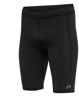 Pánske klasické nohavice Pánske elastické nohavice krátke Newline Core Sprinters Men čierna - S