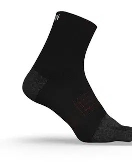 ponožky Bežecké ponožky Run900 5-prstové čierno-červené