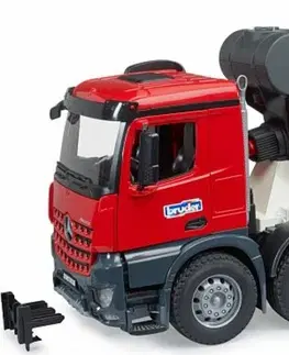 Hračky - dopravné stroje a traktory BRUDER - MB Arocs cisterna