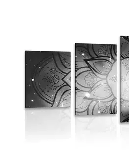 Čiernobiele obrazy 5-dielny obraz Mandala s pozadím galaxie v čiernobielom prevedení