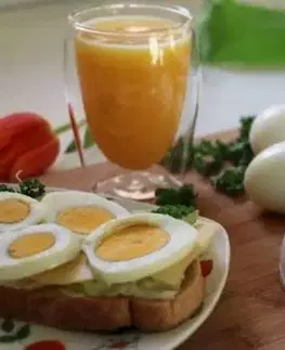 Strúhadlá Kinekus Krájač na vajíčka plastový