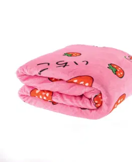 Deky Obojstranná baránková deka, ružová/vzor jahody, 150x200cm, MIDAS TYP1