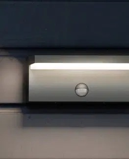 Vonkajšie nástenné svietidlá so senzorom Philips Philips Bustan LED svietidlo snímač 2 700 K
