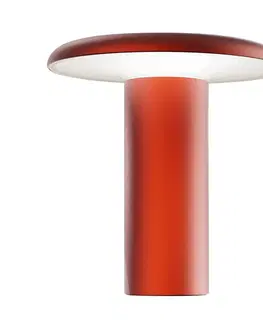 Stolové lampy Artemide Stolná LED lampa Artemide Takku s dobíjacou batériou, červená