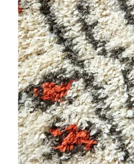 Koberce Obdĺžnikový koberec s etno vzorom