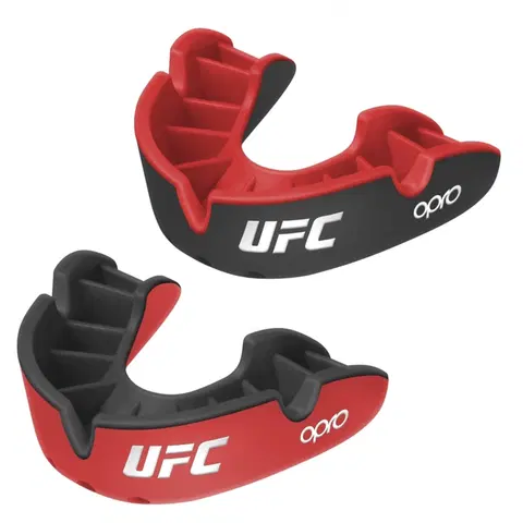 Boxerské chrániče Chránič zubov OPRO Silver UFC senior