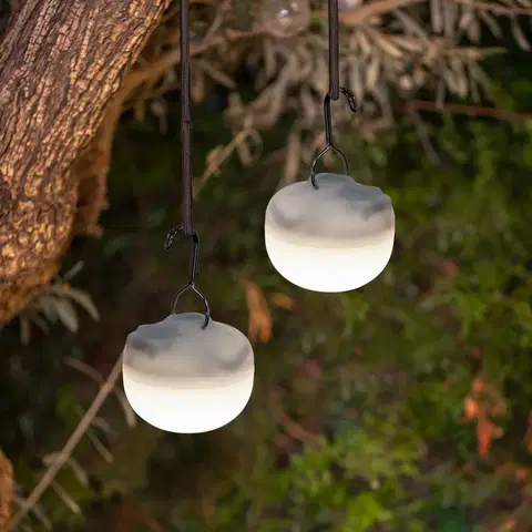 Vonkajšie osvetlenie terasy Newgarden Newgarden Cherry Mini LED lampa batérie 3 ks biela