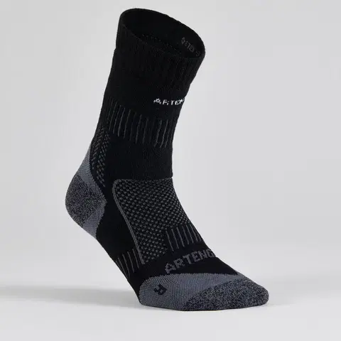 bedminton Tenisové ponožky RS 900 vysoké bavlnené 3 páry čierne