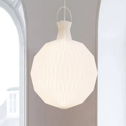 Závesné svietidlá LE KLINT LE KLINT 101 Medium ručne skladaná závesná lampa