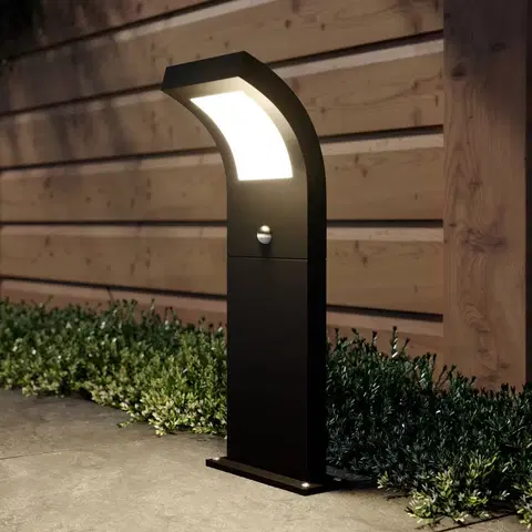 Osvetlenie príjazdovej cesty s čidlom Arcchio Arcchio Advik chodníkové LED svietidlo 60cm snímač