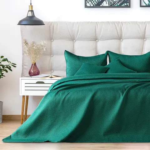 Prikrývky na spanie AmeliaHome Prehoz na posteľ Carmen alpinegreen, 220 x 240 cm