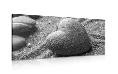 Čiernobiele obrazy Obraz Zen kameň v tvare srdca v čiernobielom prevedení