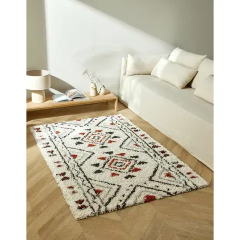 Koberce Obdĺžnikový koberec s etno vzorom