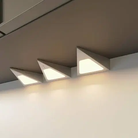 Osvetlenie kuchynskej linky PRIOS Prios Odia podhľadové LED, ušľachtilá oceľ, 3-pl.